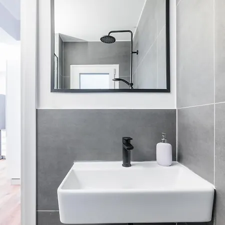Apartment F & B Collection - Frida & Carlo - Flat For 4 Thessaloniki